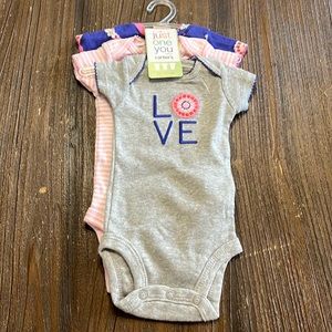 Carters Bodysuits Onesies 3 pack NEW